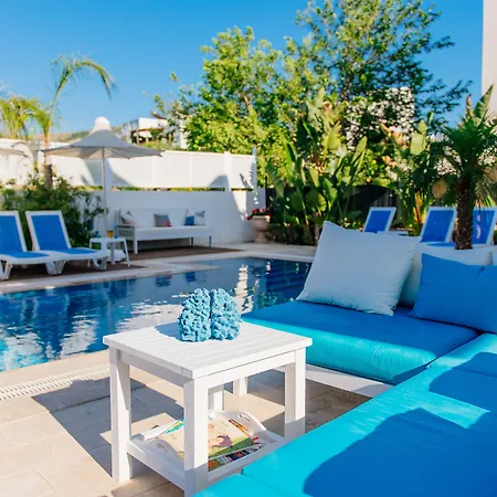 Via Farilya Hotel 2*