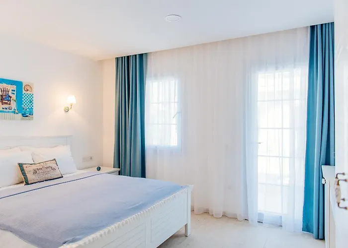 Hotell Via Farilya Yalıkavak