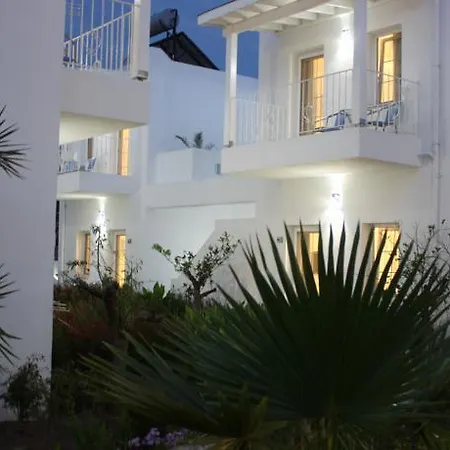 Hotel Via Farilya Gündoğan